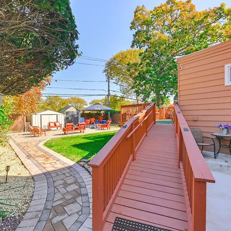 Central Elmont Studio With Great Outdoor Space! 외부 사진