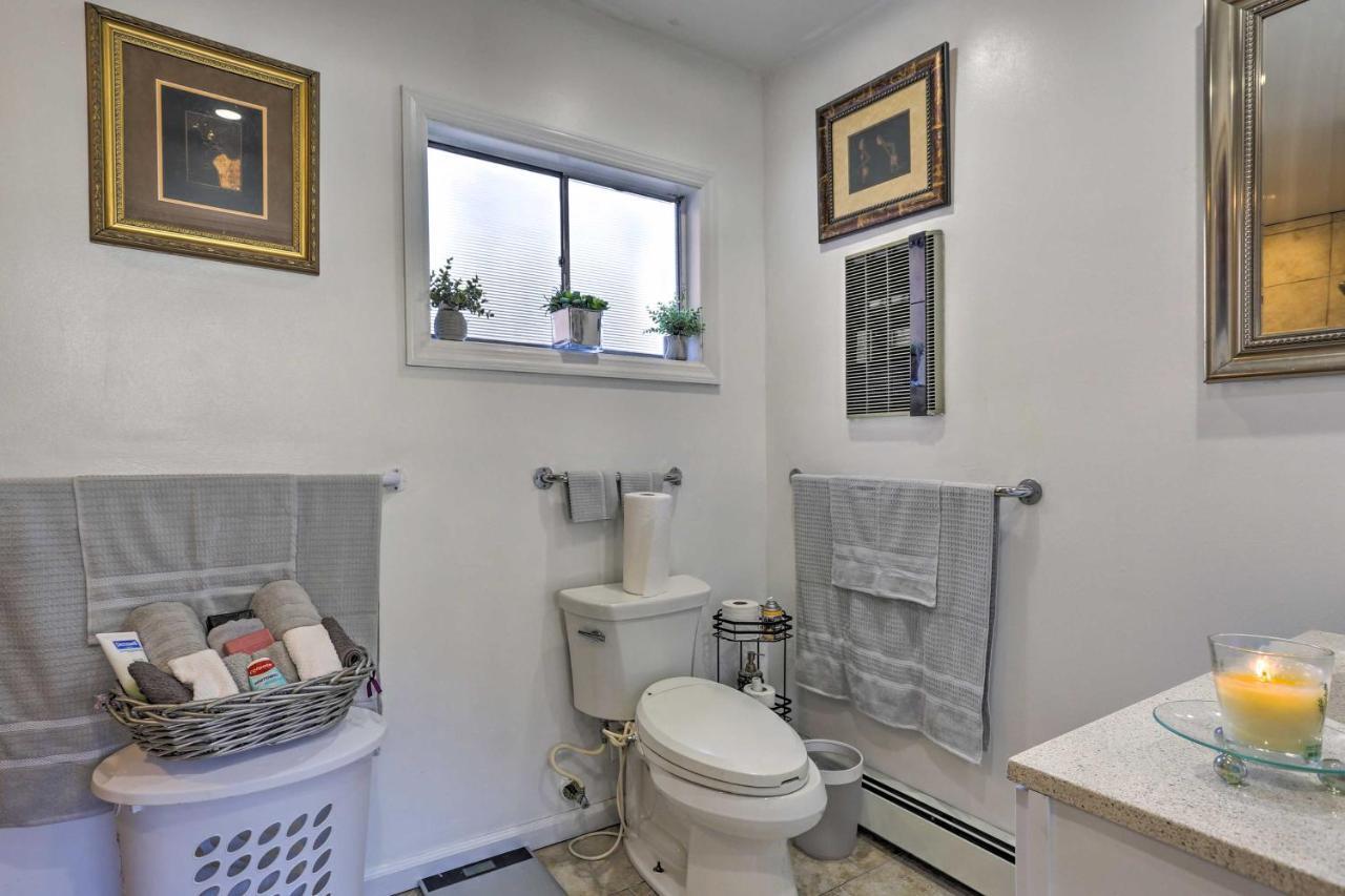 Central Elmont Studio With Great Outdoor Space! 외부 사진