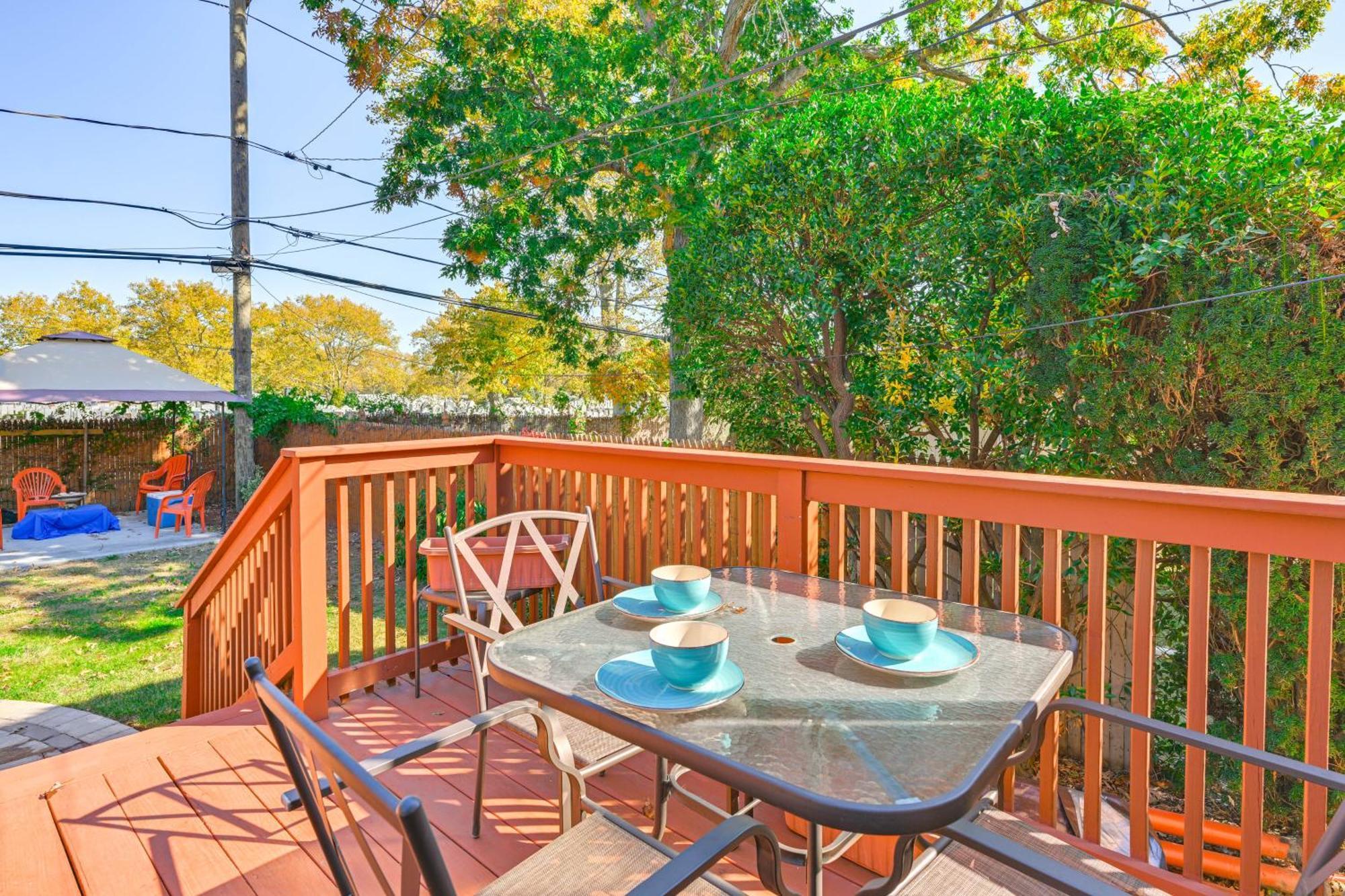 Central Elmont Studio With Great Outdoor Space! 외부 사진